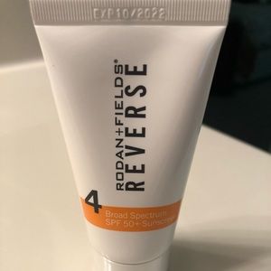 Rodan & Fields Reverse Broad Spectrum SPF 50+